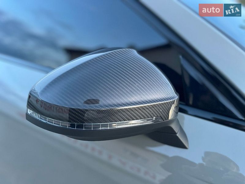 Седан Audi S4 2022 в Ивано-Франковске