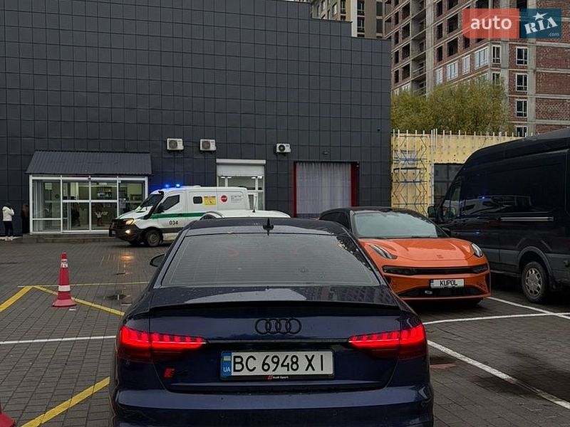 Седан Audi S4 2020 в Львові фото 4 Седан Audi S4 2020 в Львові