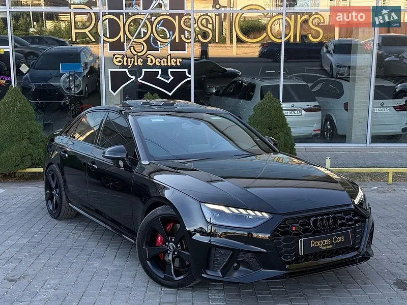 Audi S4