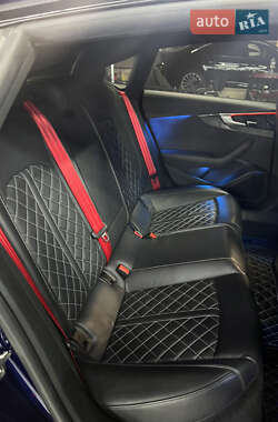 Лифтбек Audi S5 Sportback 2020 в 