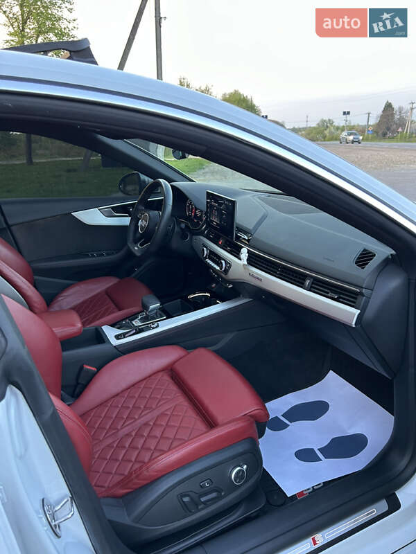 Лифтбек Audi S5 Sportback 2020 в Коломые