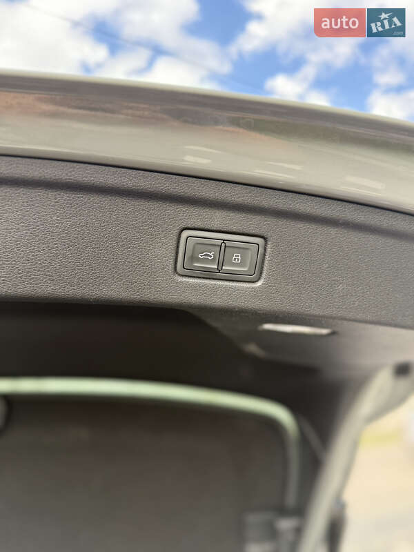 Ліфтбек Audi S5 Sportback 2020 в Стрию