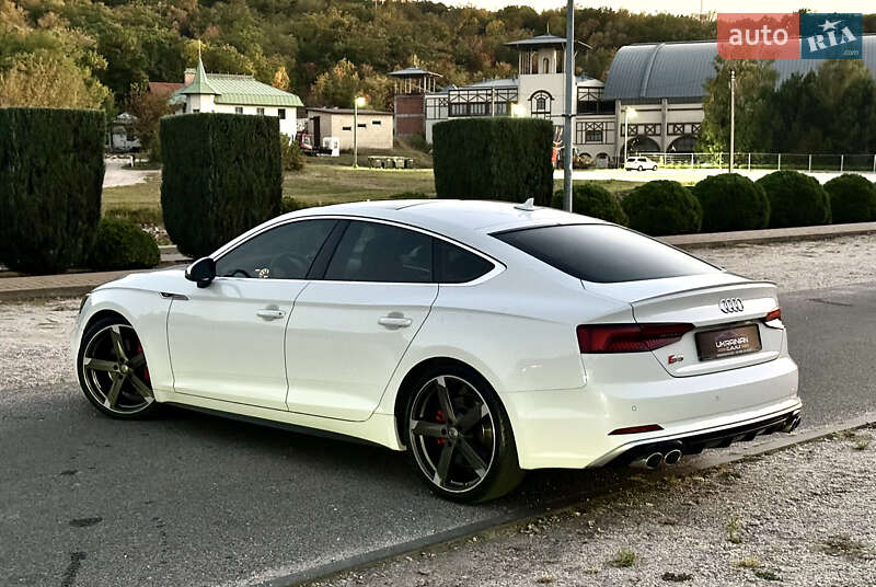 Купе Audi S5 Sportback 2018 в Днепре