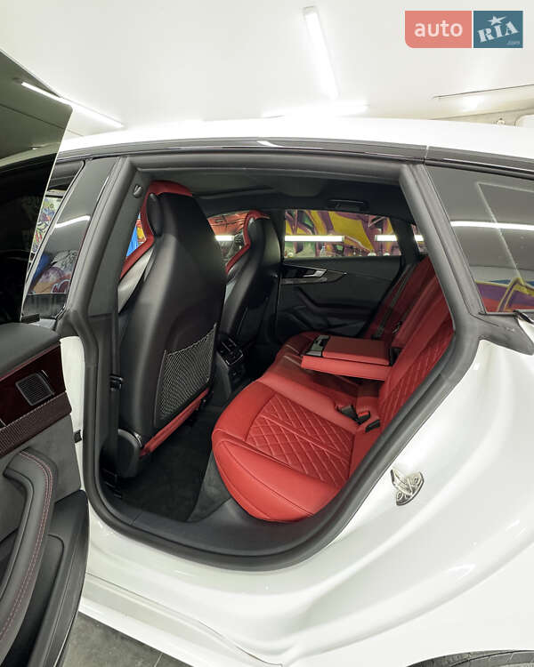 Ліфтбек Audi S5 Sportback 2022 в Києві