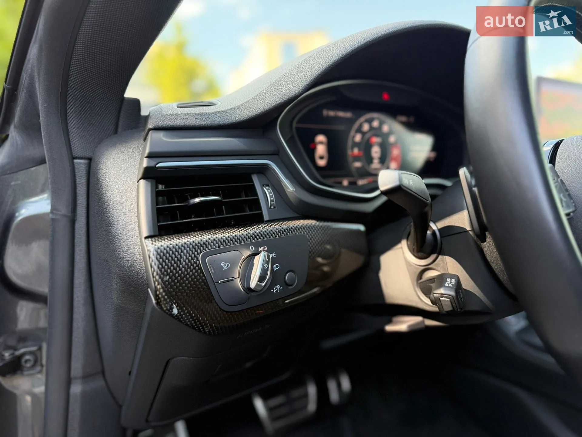 2019 Audi S5 - мініатюра 33