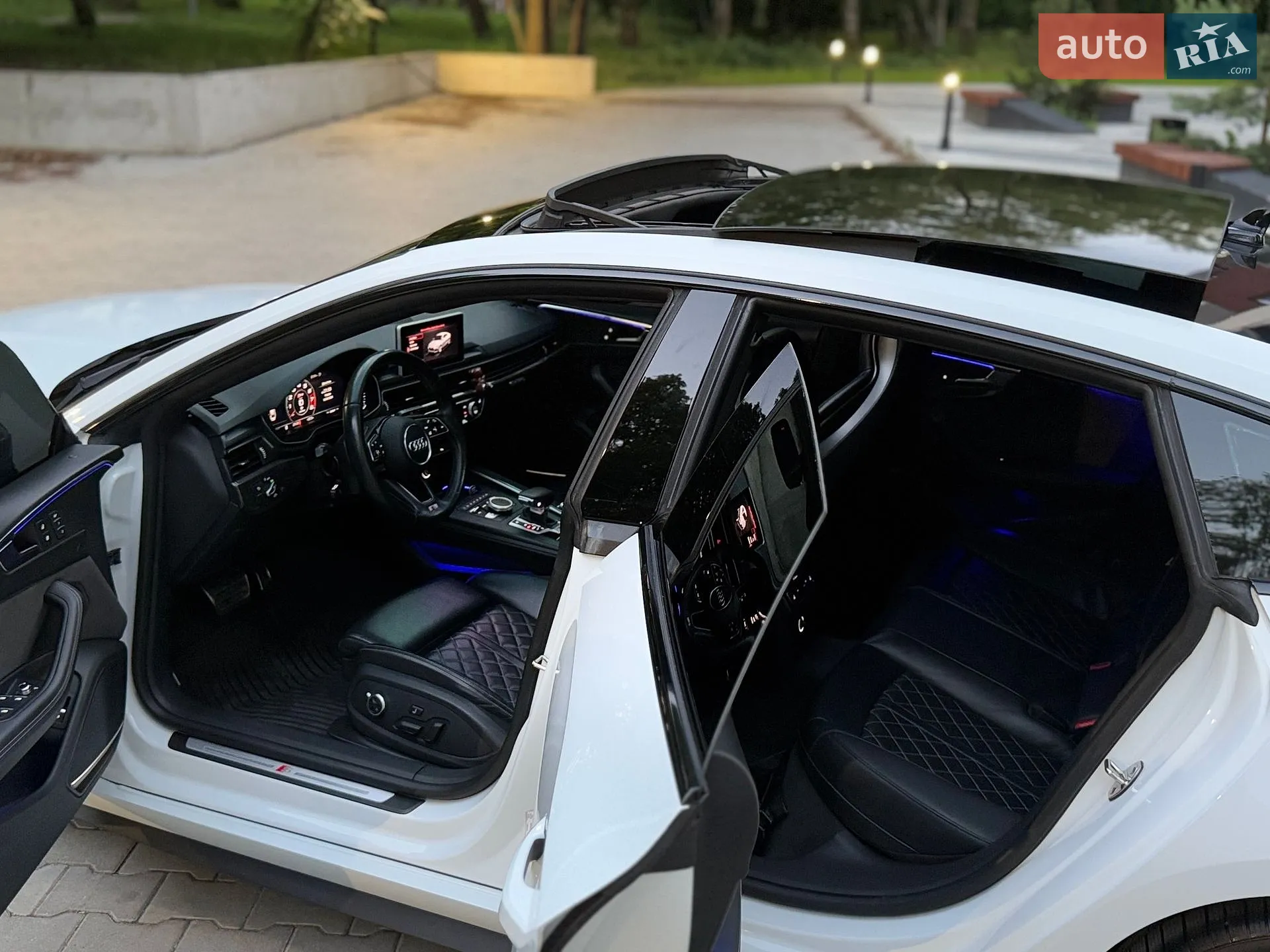 2017 Audi S5 - мініатюра 143
