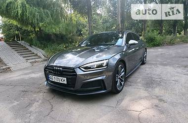 Седан Audi S5 2017 в 
