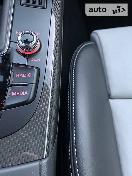 Купе Audi S5 2015 в Киеве