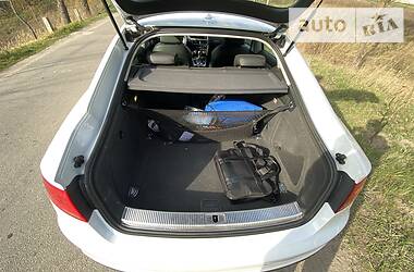 Лифтбек Audi S5 2012 в 