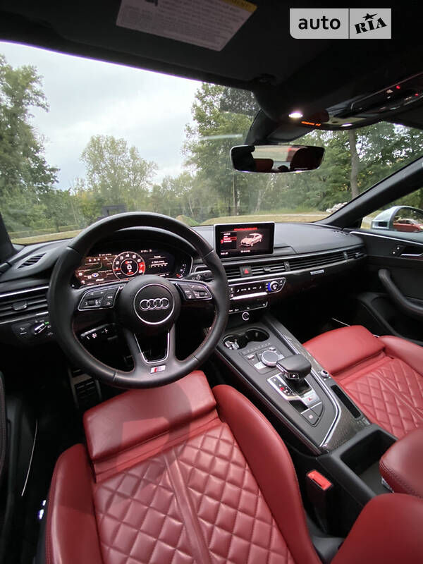 Купе Audi S5 2017 в Києві