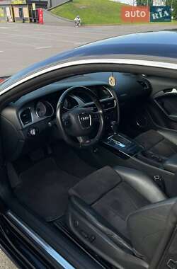 Купе Audi S5 2010 в 