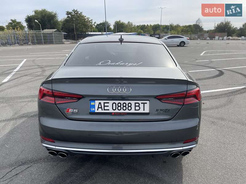 Купе Audi S5 2017 в Дніпрі