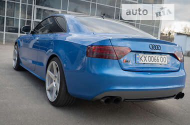 Купе Audi S5 2009 в Харкові