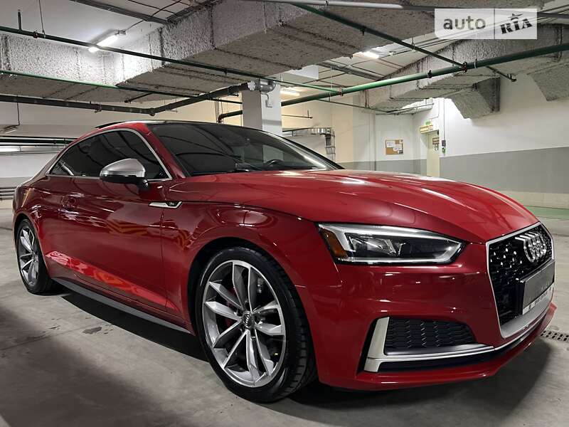 Купе Audi S5 2017 в Киеве