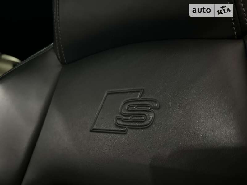 Купе Audi S5 2017 в Киеве
