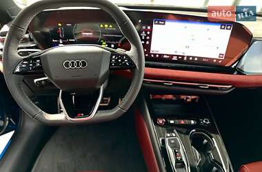 Лифтбек Audi S5 2025 в 