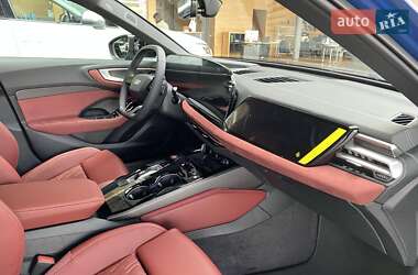 Лифтбек Audi S5 2025 в 
