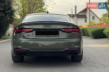 Купе Audi S5 2022 в 