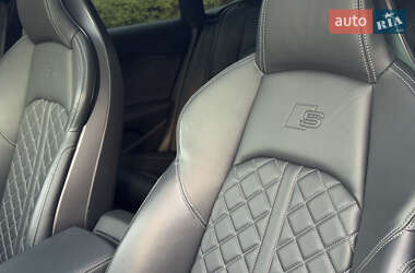 Купе Audi S5 2022 в 