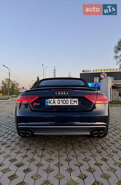 Кабриолет Audi S5 2015 в 