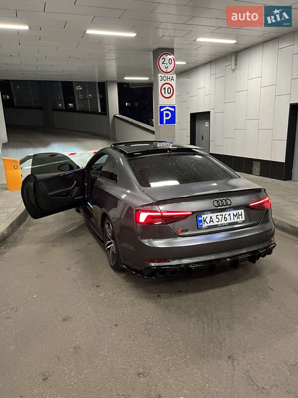 Купе Audi S5 2019 в Києві