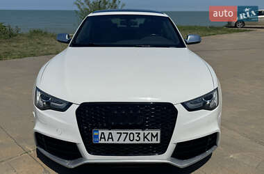 Купе Audi S5 2012 в Киеве