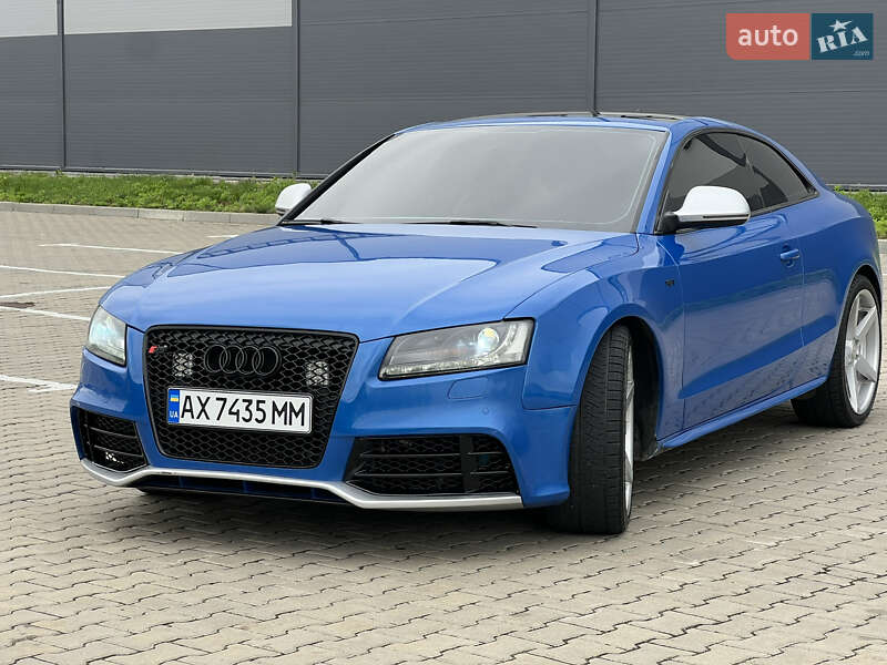 Купе Audi S5 2009 в Ивано-Франковске