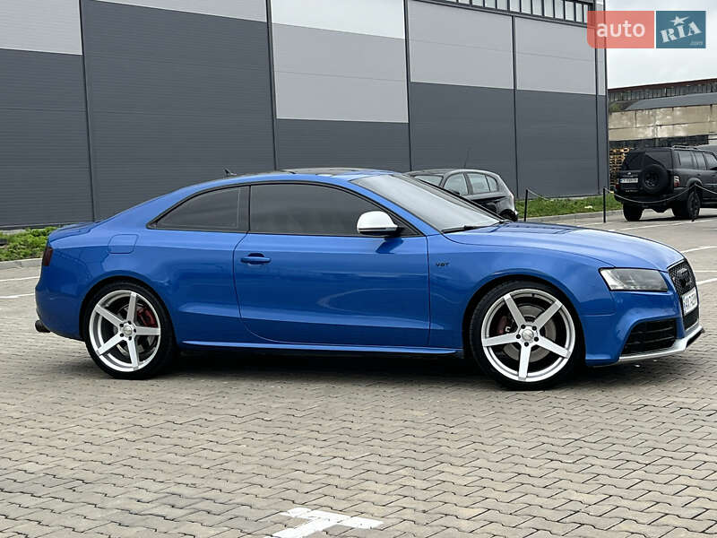 Купе Audi S5 2009 в Ивано-Франковске