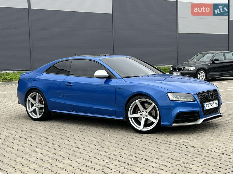 Купе Audi S5 2009 в Ивано-Франковске