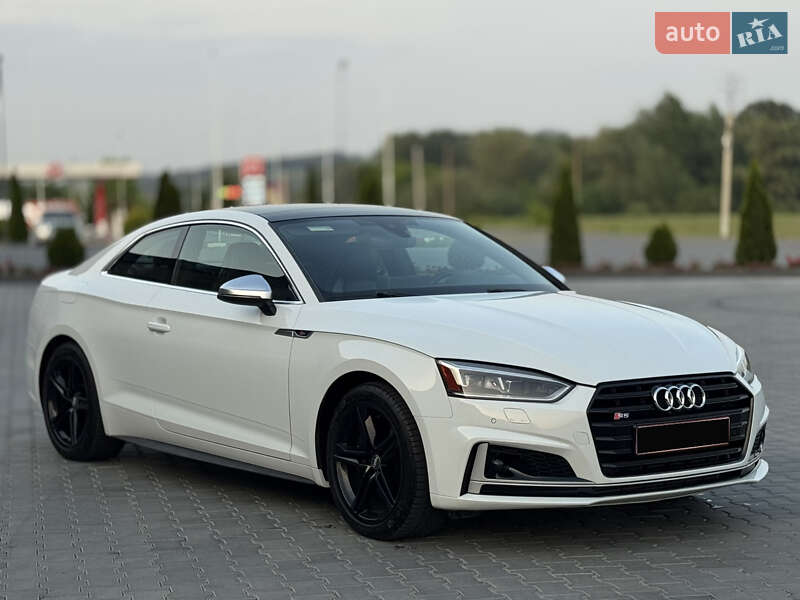 Купе Audi S5 2018 в Черновцах