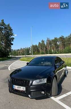Купе Audi S5 2010 в 