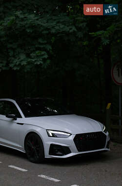 Купе Audi S5 2022 в 
