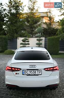 Купе Audi S5 2023 в 