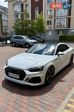 Купе Audi S5 2022 в 