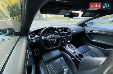 Купе Audi S5 2013 в 