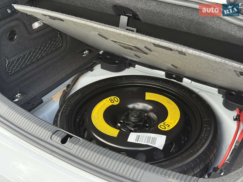 Кабріолет Audi S5 2022 в Києві