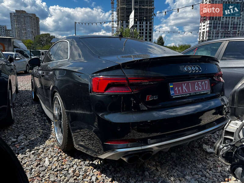 Купе Audi S5 2017 в Киеве