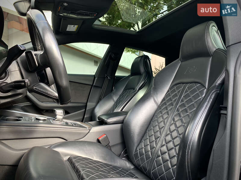 Купе Audi S5 2019 в Киеве