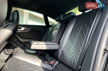 Купе Audi S5 2019 в 