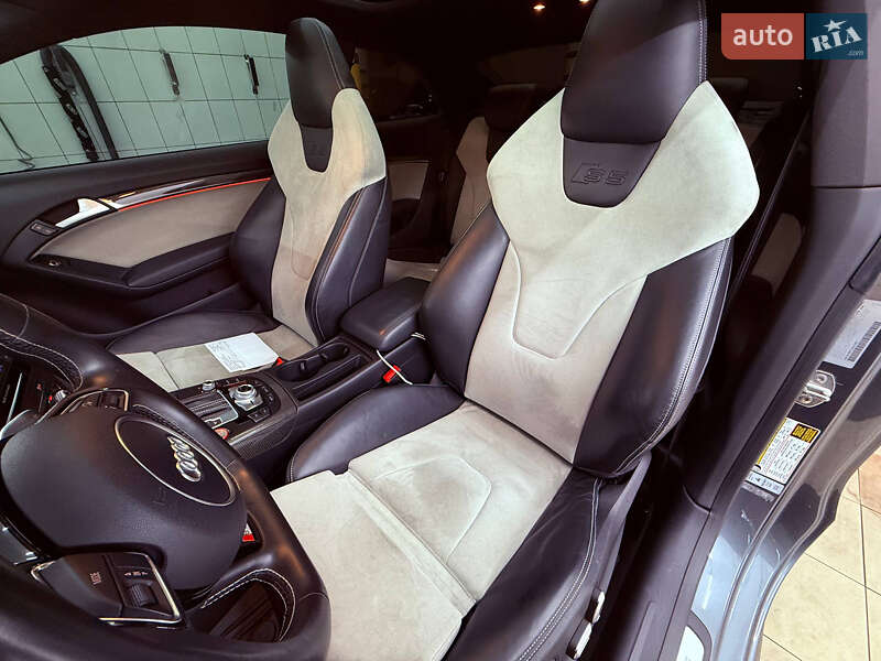 Купе Audi S5 2015 в Киеве фото 19 Купе Audi S5 2015 в Киеве