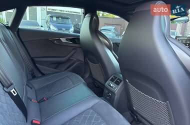 Купе Audi S5 2022 в 