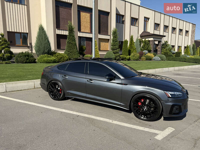 Лифтбек Audi S5 2024 в Днепре