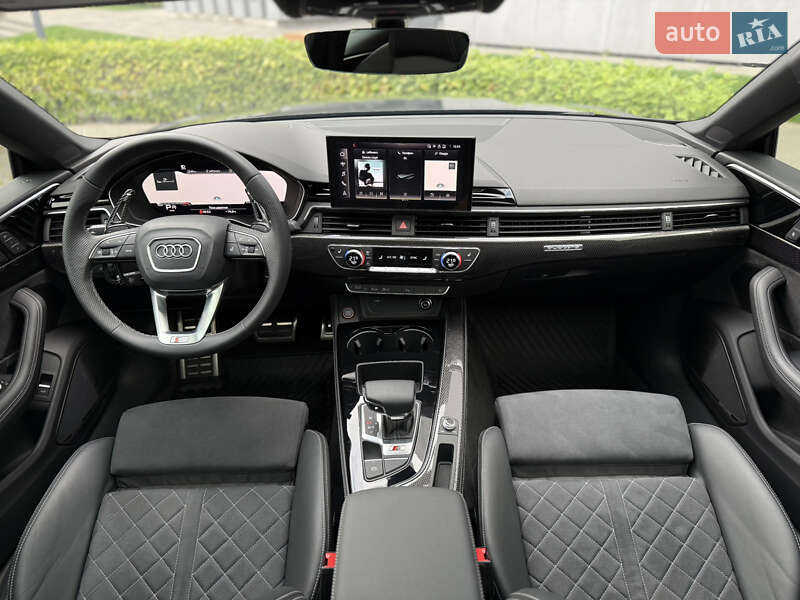 Купе Audi S5 2022 в Львове