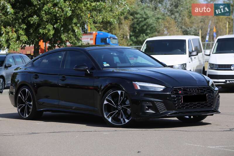 Audi S5 2024
