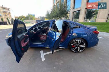 Лифтбек Audi S5 2025 в 