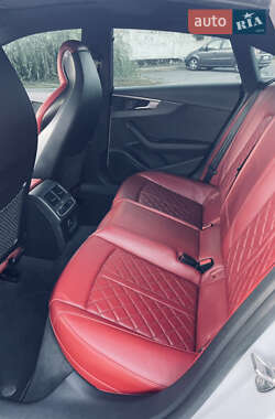 Купе Audi S5 2018 в 