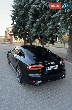Купе Audi S5 2019 в 