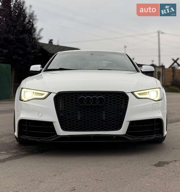 Купе Audi S5 2012 в Киеве