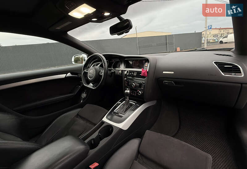Купе Audi S5 2012 в Киеве