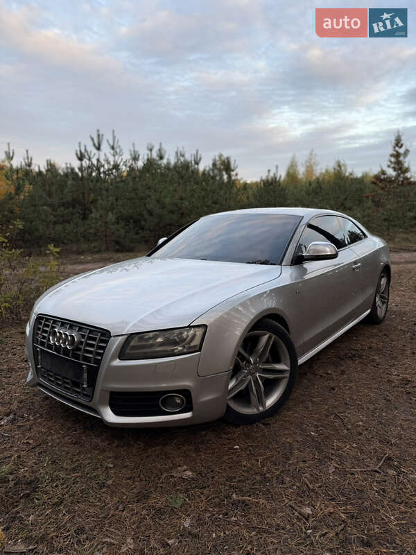 Купе Audi S5 2008 в 